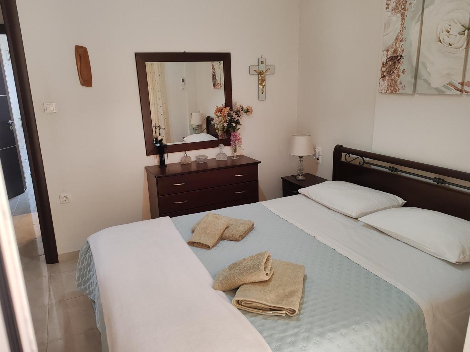 Πολυτελές Οροφοδιαμέρισμα Τίνας Volos Habitación foto